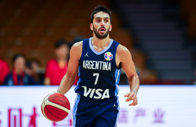 76人逆转魔术,福克斯惊艳世界 76人逆转魔术,福克斯惊艳世界