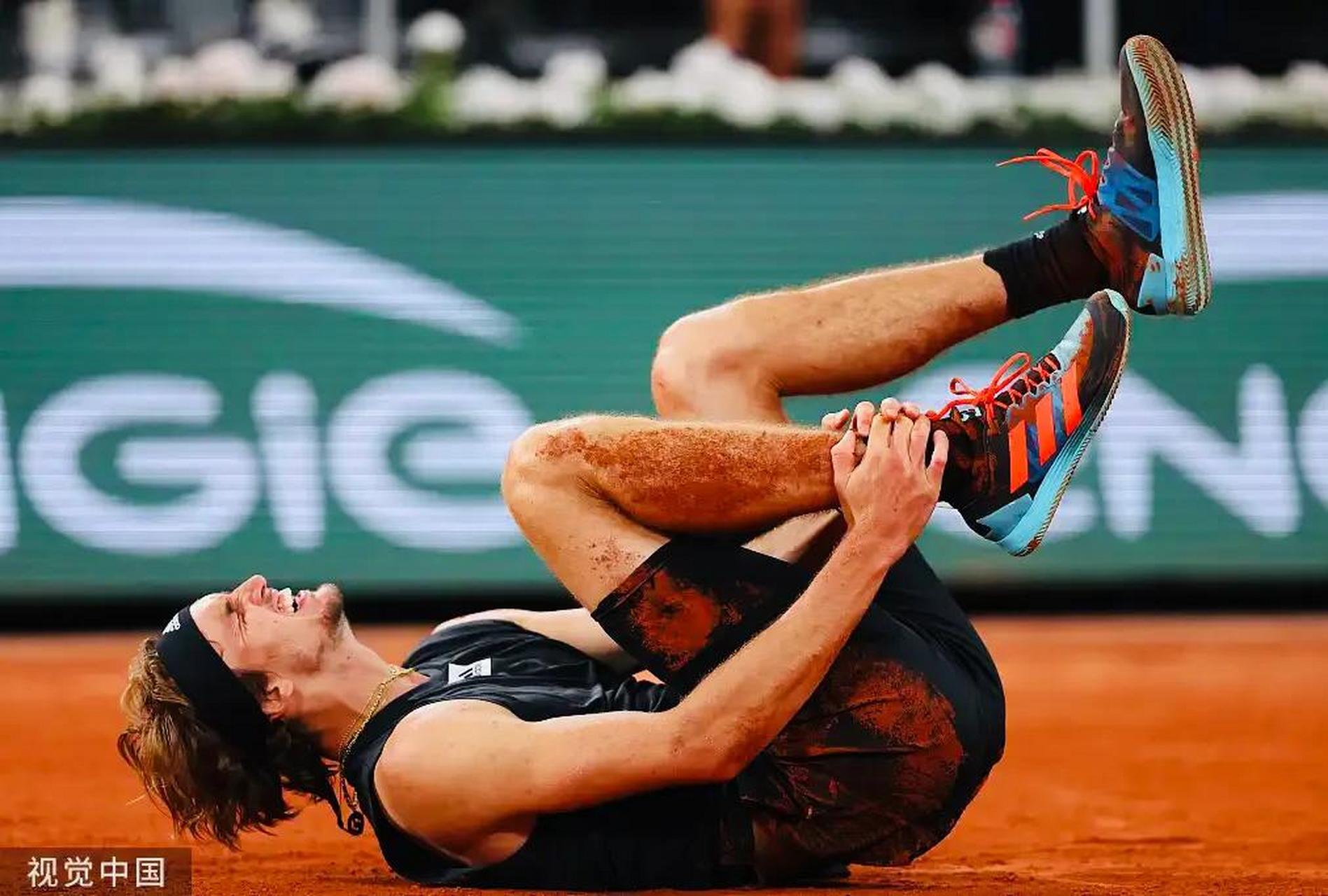 包含戴维斯杯碾压法网,兹维列夫带队取胜的词条 包含戴维斯杯碾压法网,兹维列夫带队取胜的词条