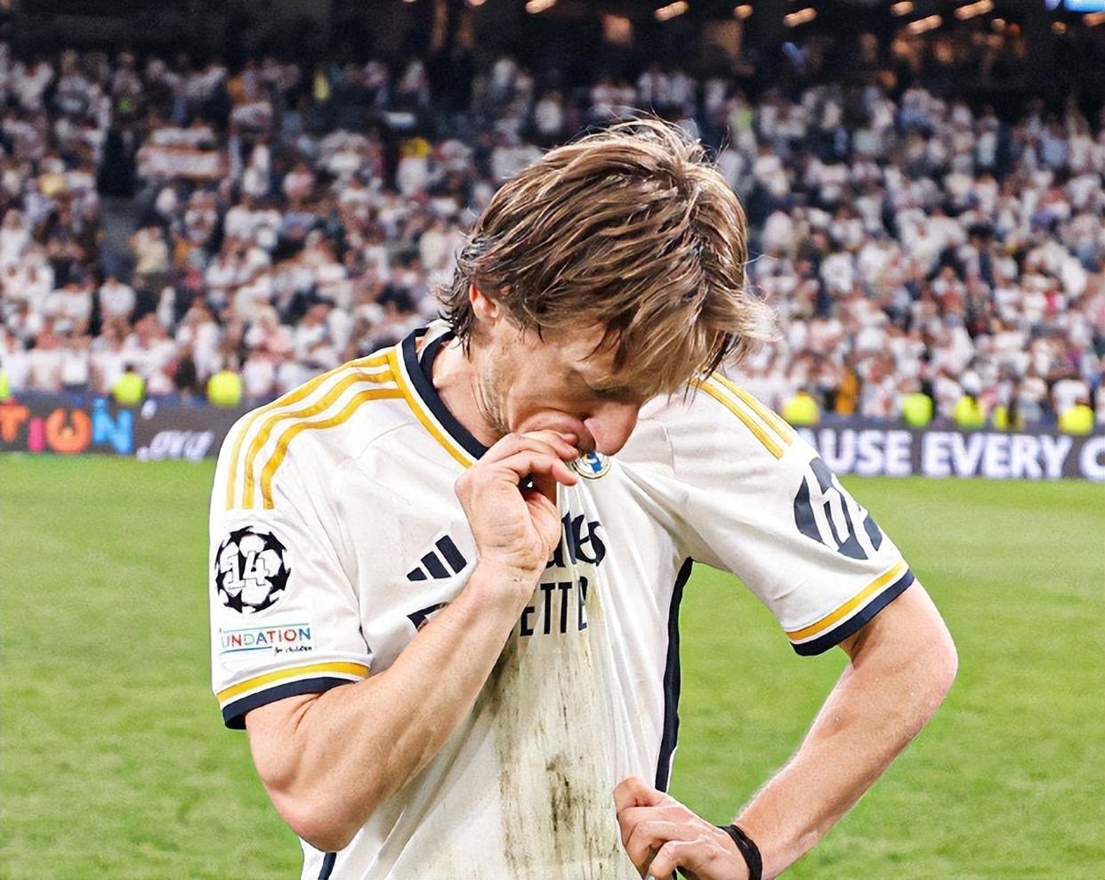 挪威逆转国际米兰,莫德里奇点燃赛场 挪威逆转国际米兰,莫德里奇点燃赛场