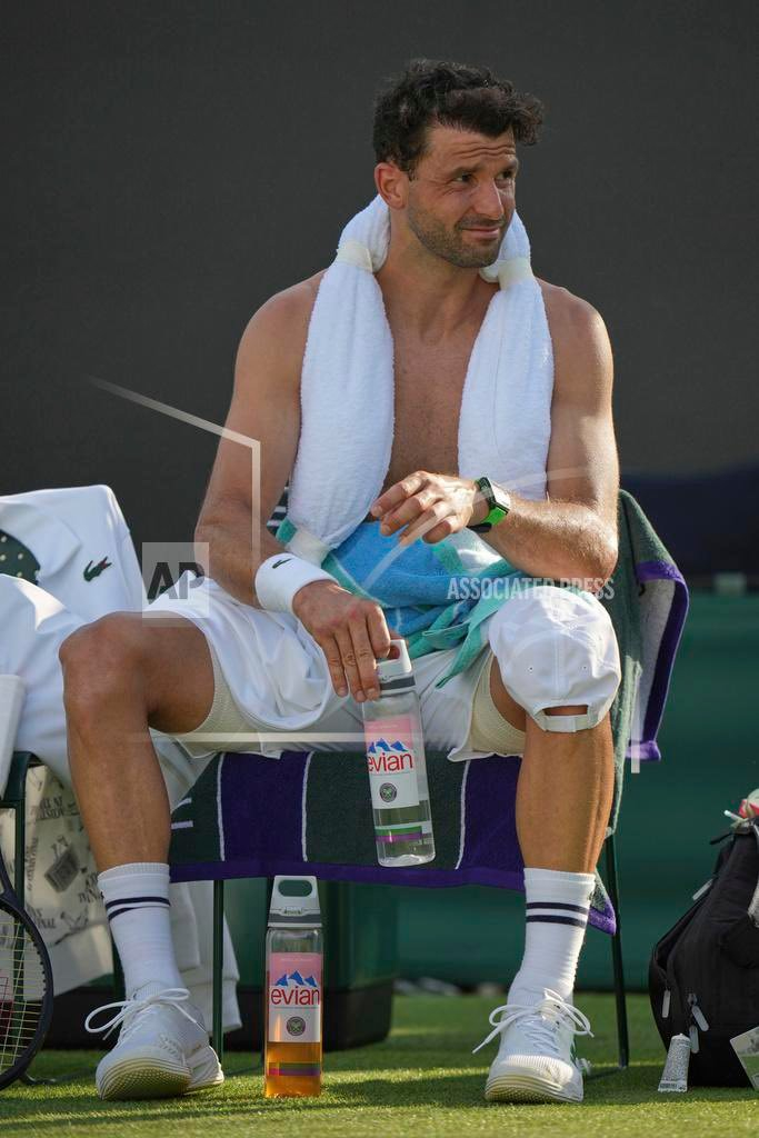 开云平台-关于温网翻盘年终总决赛,兹维列夫带队取胜的信息